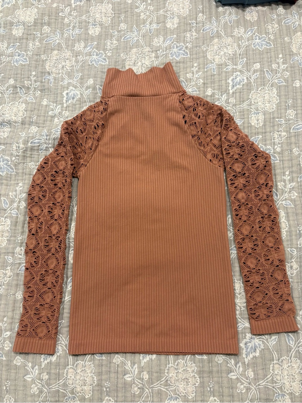 Lace-Sleeve Ribbed Turtleneck Top